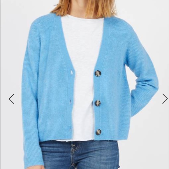 Vintage Sweaters - Light Blue Alpaca Wool Cardigan Size Medium